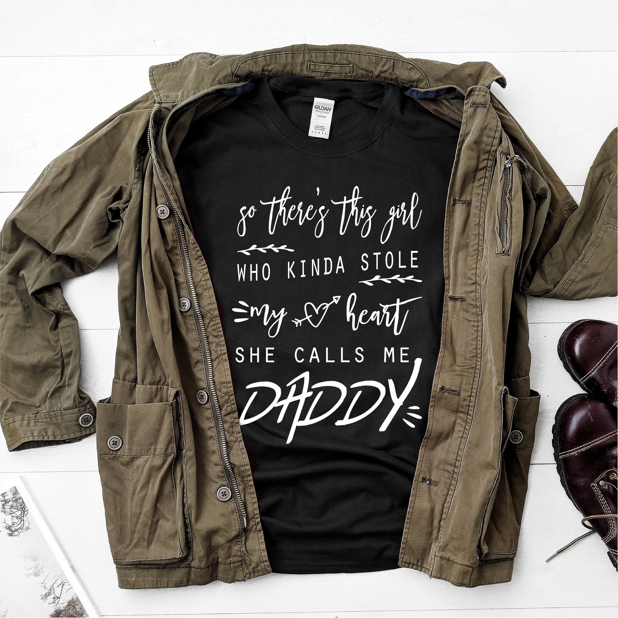 So there's this girl who kinda stole my heart she calls me daddy- Ultra Cotton Short Sleeve T-Shirt - DFHM42